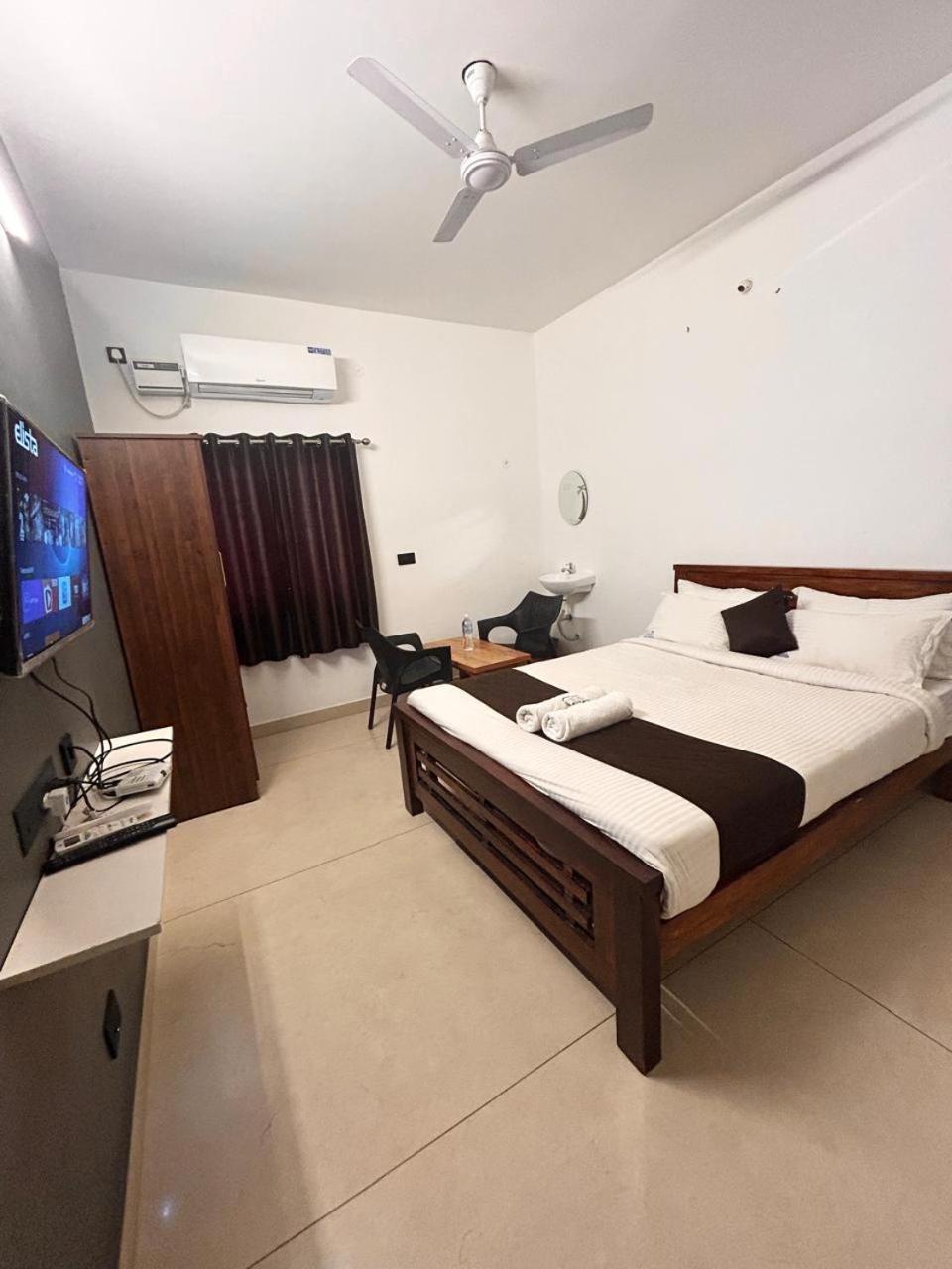 Hotel The Ocean Grand Pondicherry Exterior foto